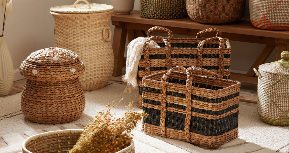 Site basket outlet