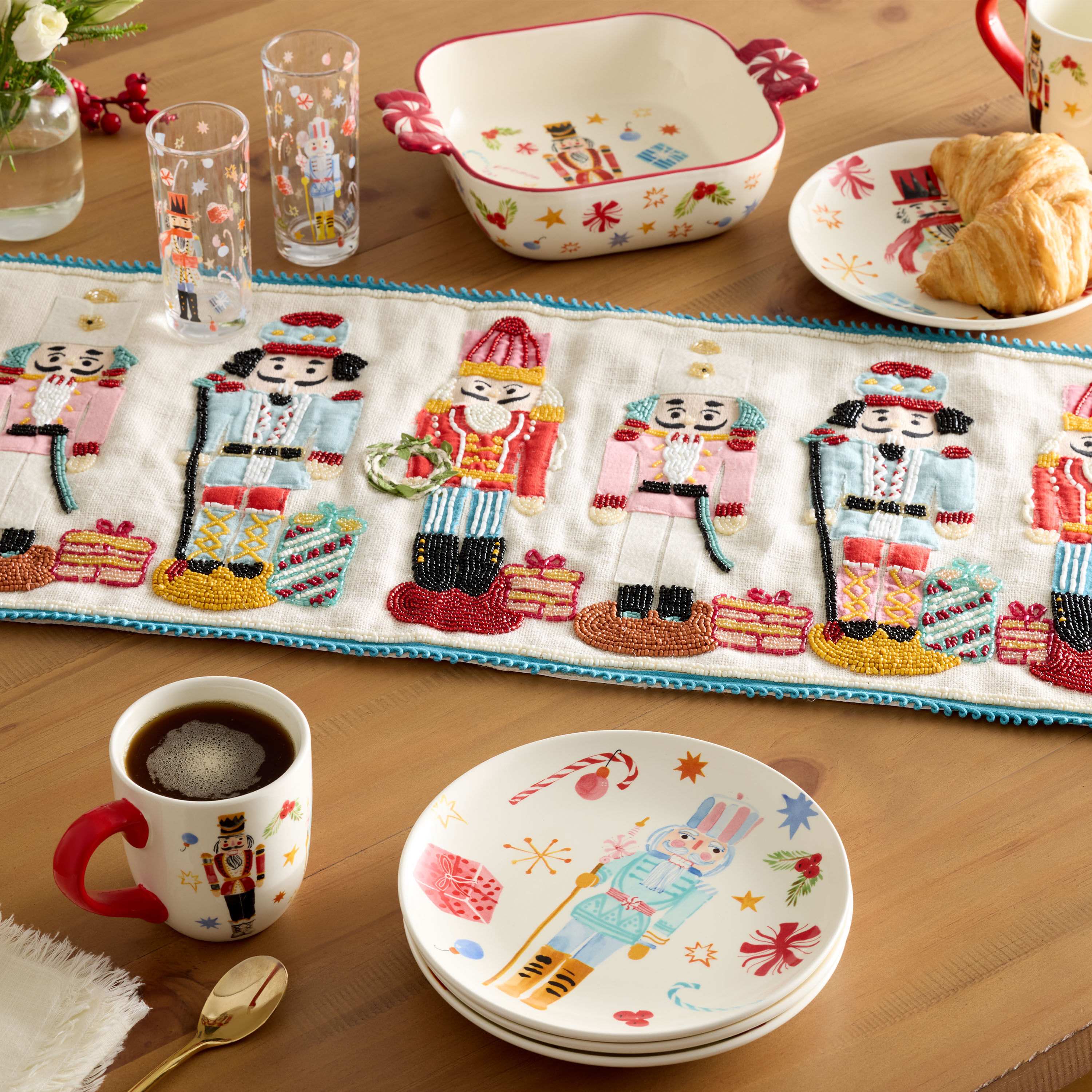 Nutcracker dishes shop