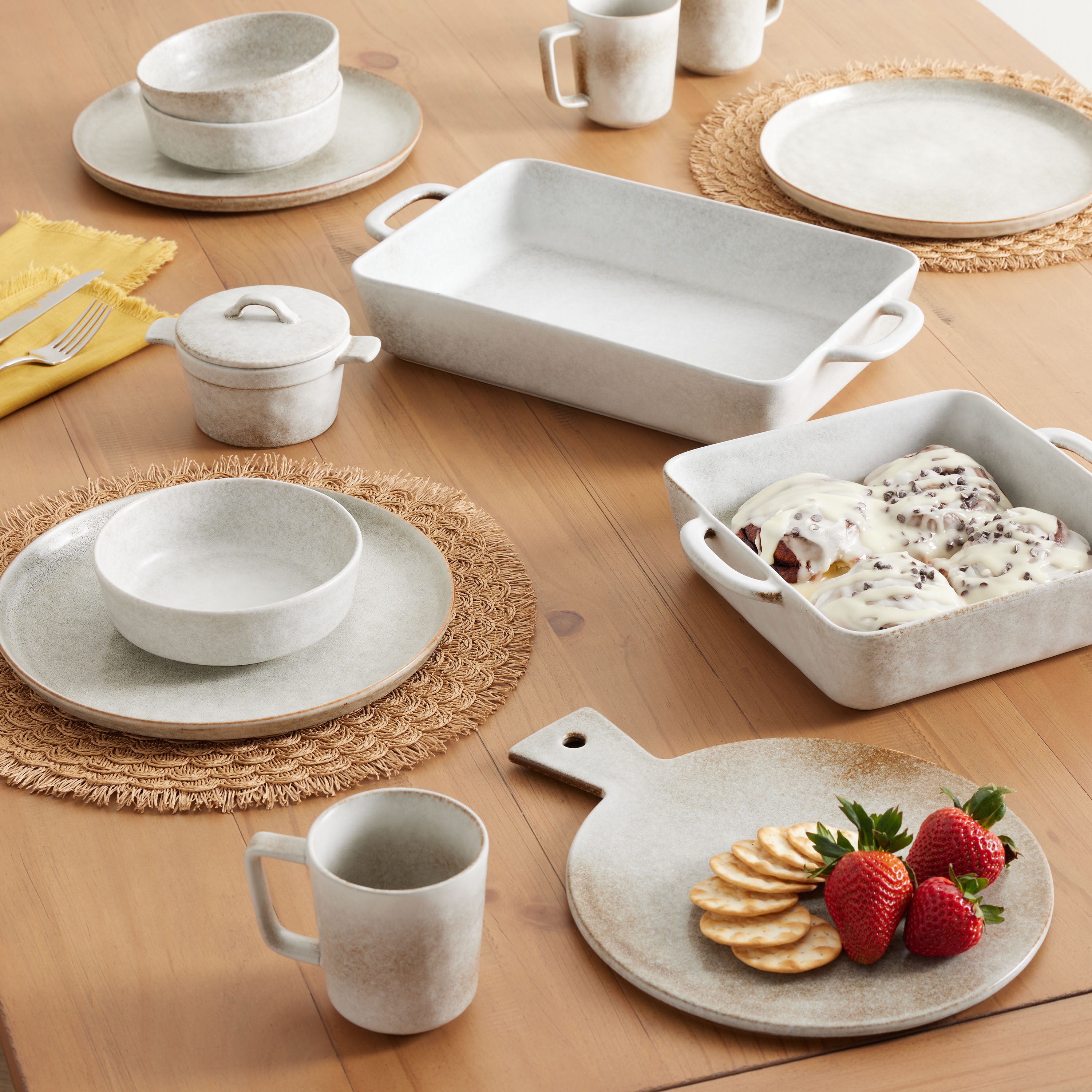 Ivory dishes top