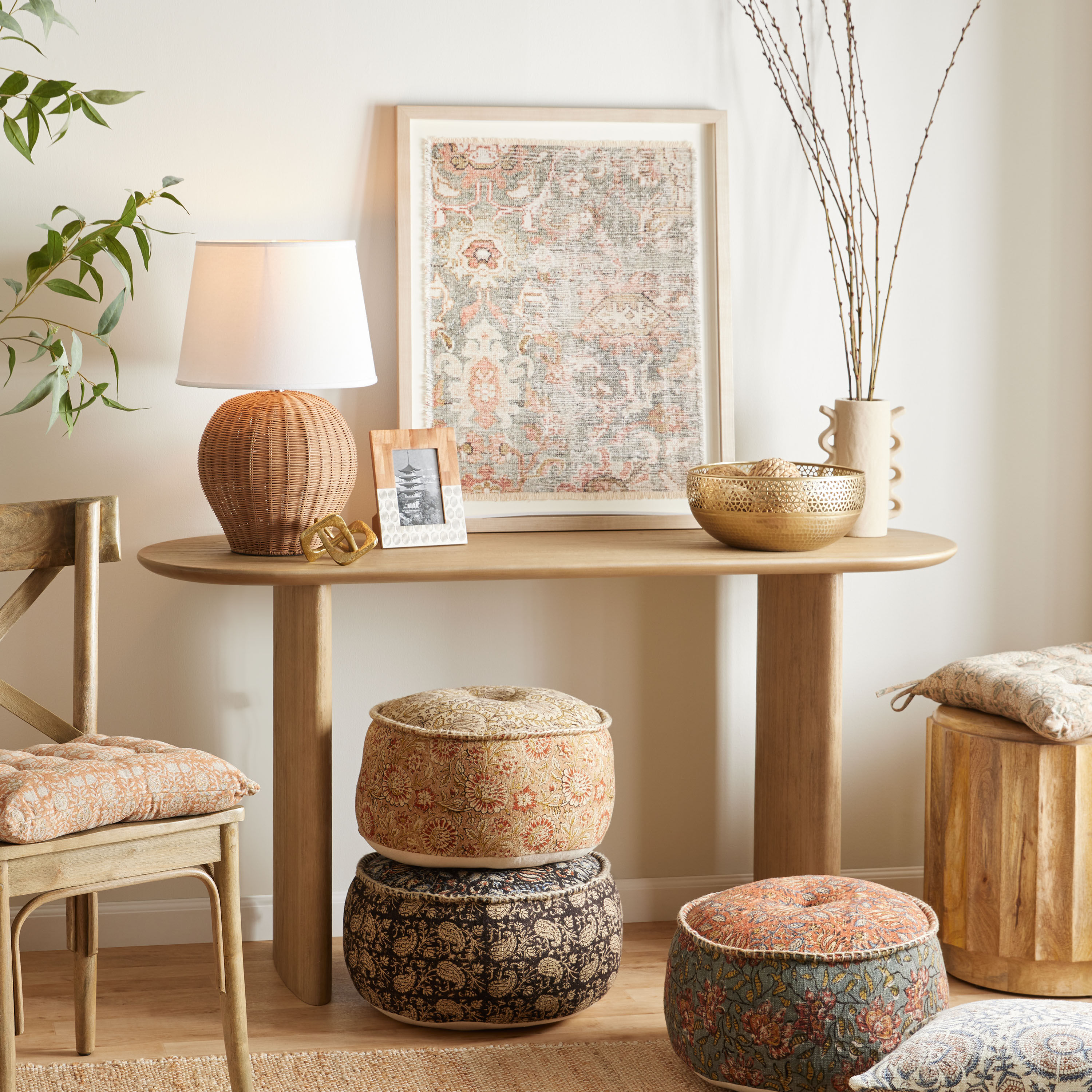 Vintage Rug Textile Framed Wall Decor image number 1