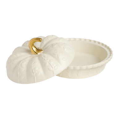 Off White Pumpkin Embossed Botanical Figural Deep Pie Dish Off White Pumpkin Embossed Botanical Figural Deep Pie Dish