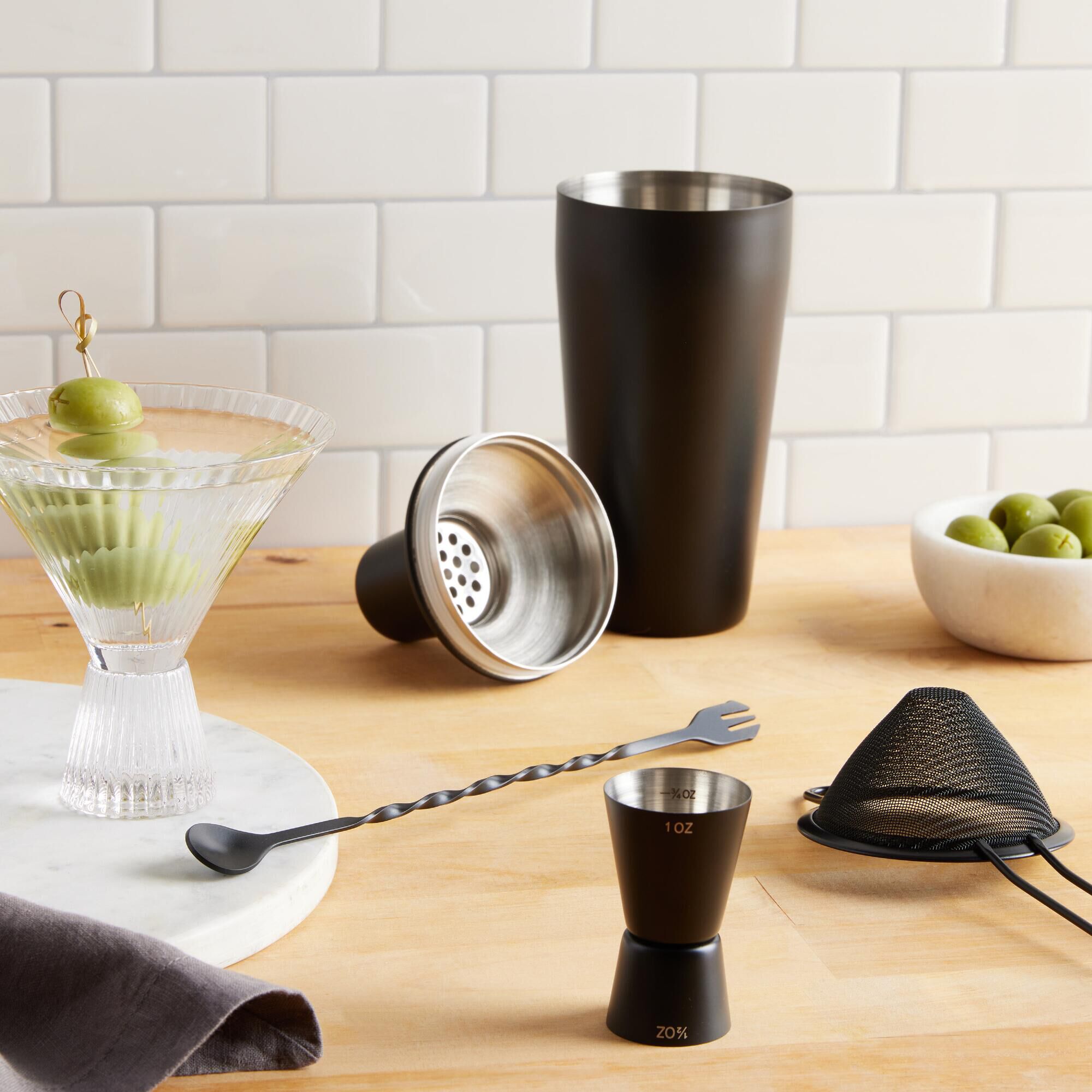 高評価なギフト Stainless Black Matte Gordon Steel World - Shaker Cocktail スーツ・フォーマル・ドレス