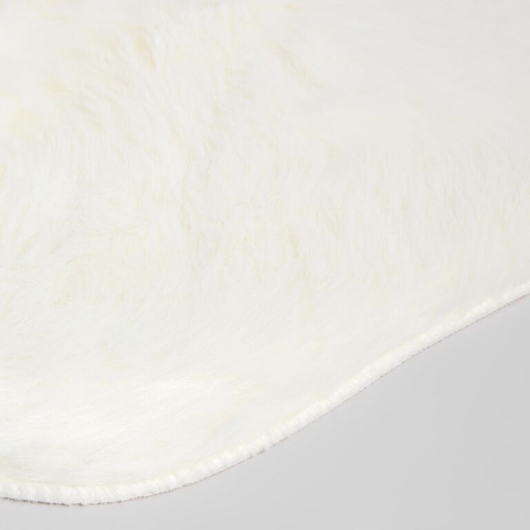 Ivory Faux Sheepskin Area Rug image number 5