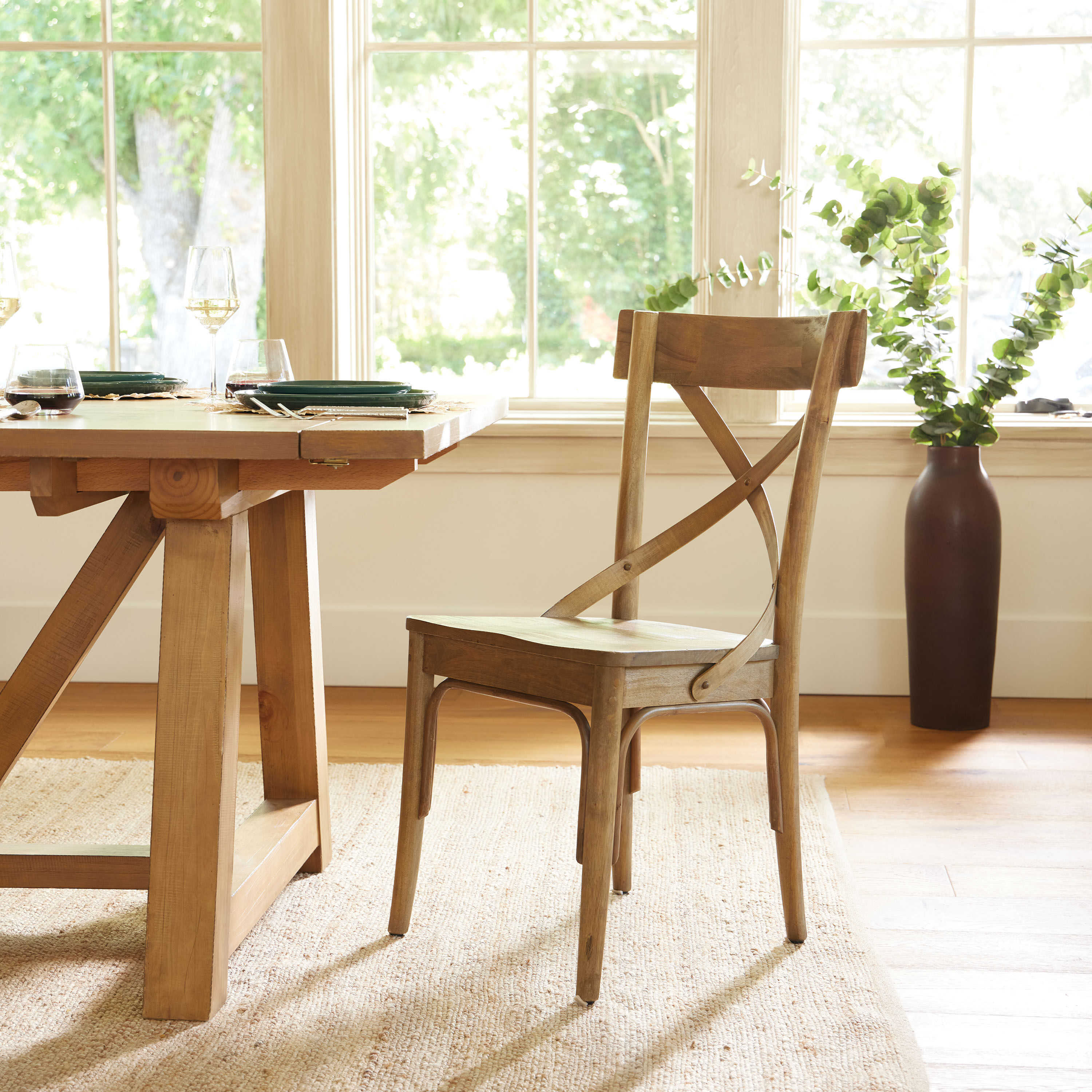 Distressed dining room chairs deals