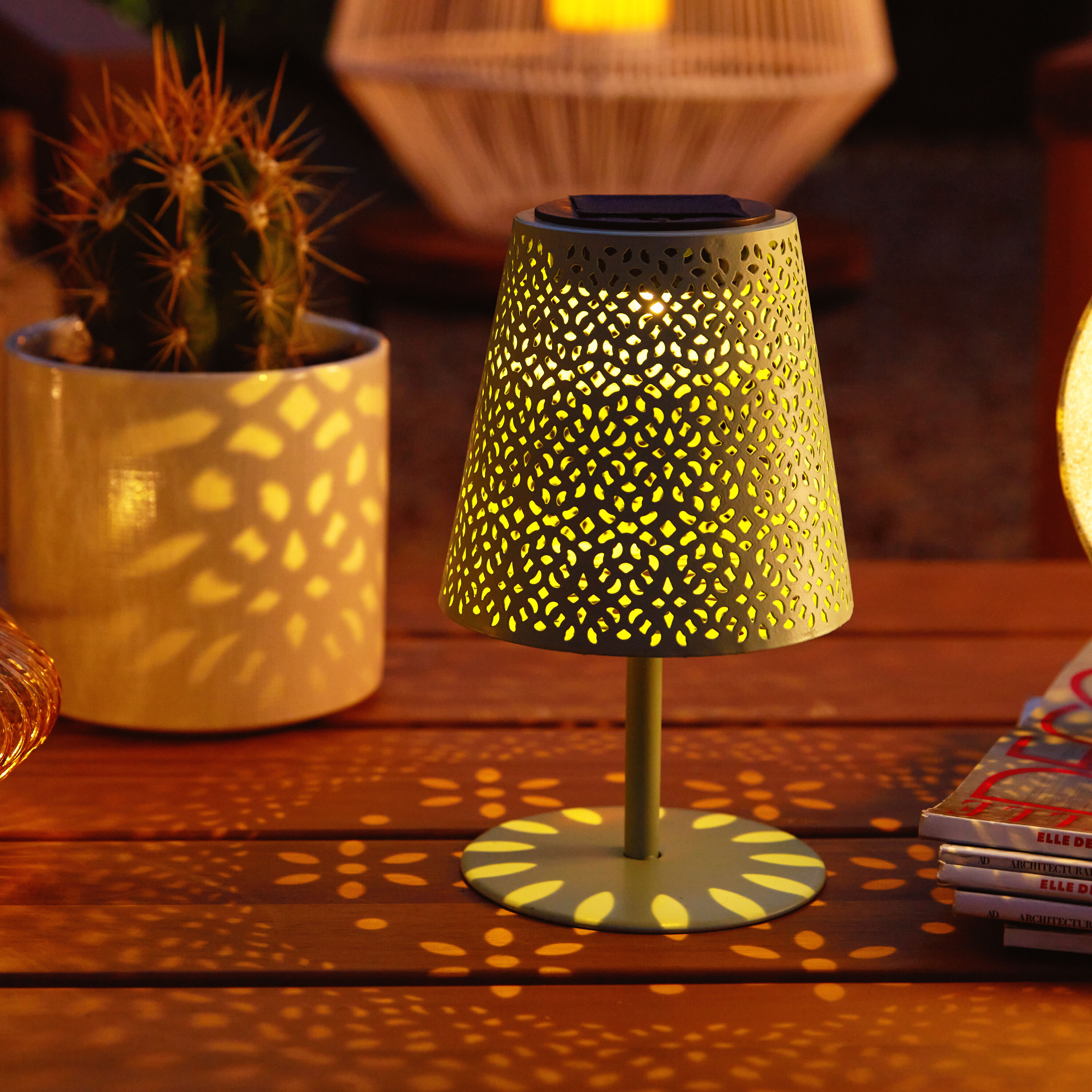 Punched metal hot sale table lamp