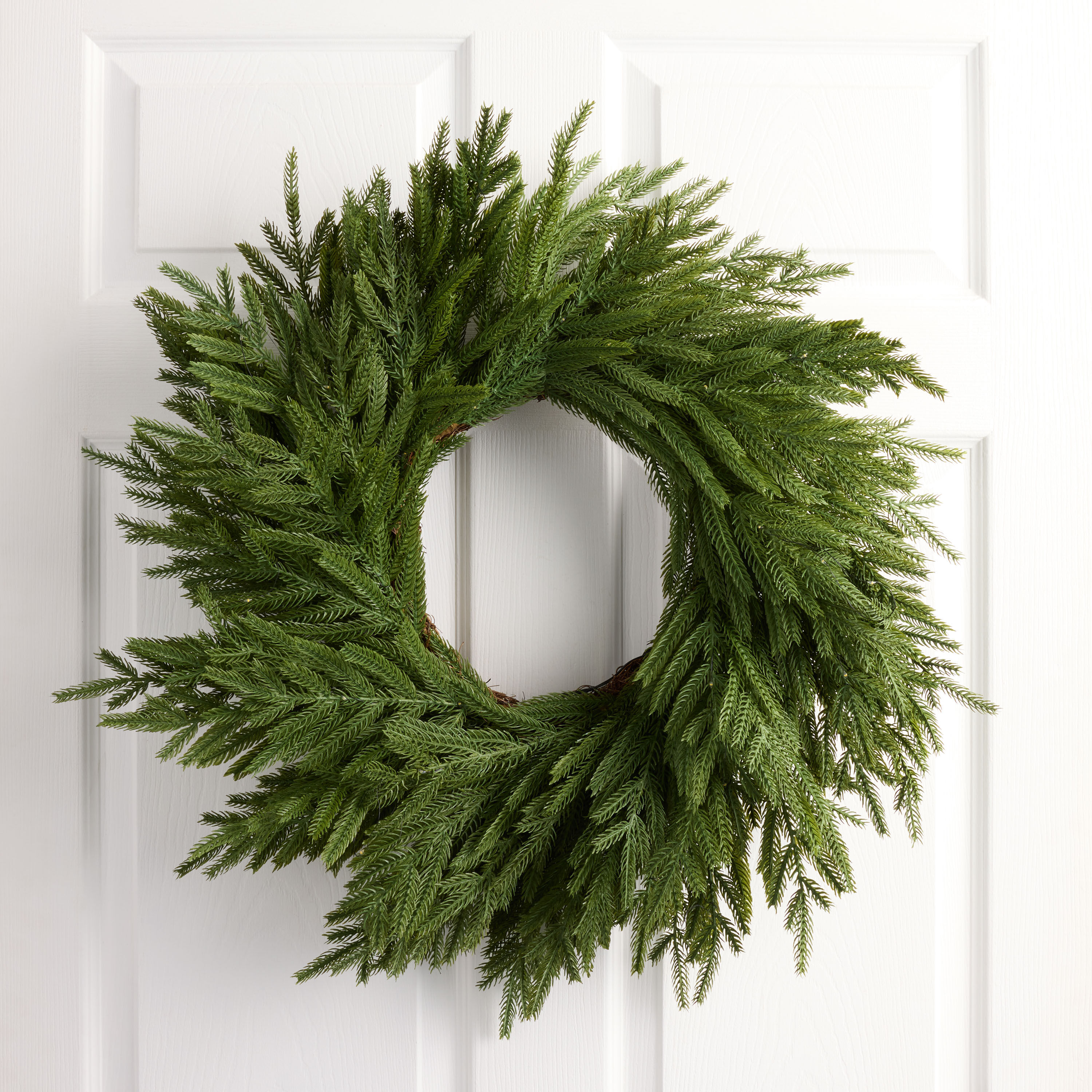Pre lit battery wreath on sale