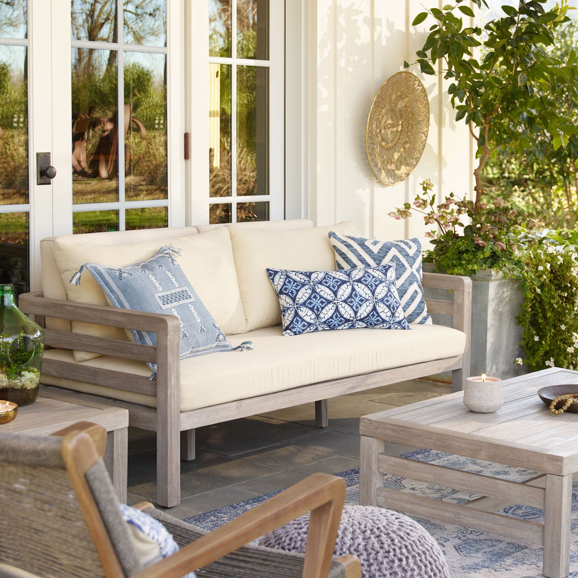 Large outdoor throw pillows clearance