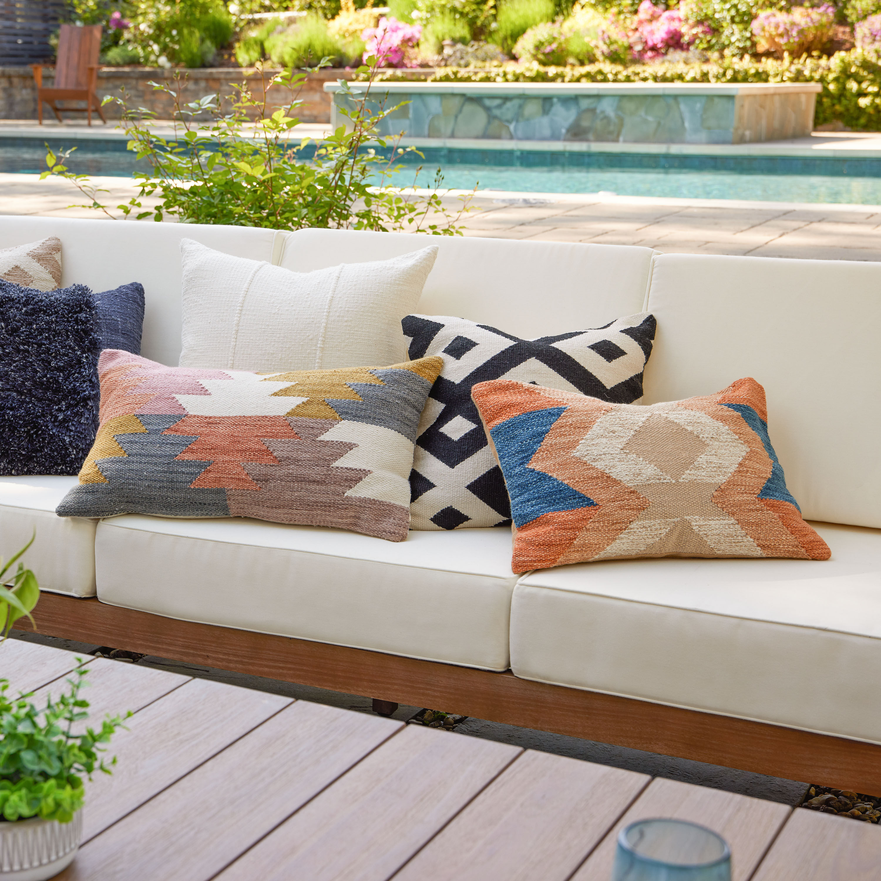 Indoor outdoor hot sale lumbar pillows
