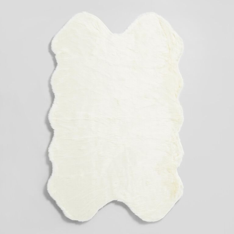 Ivory Faux Sheepskin Area Rug image number 3
