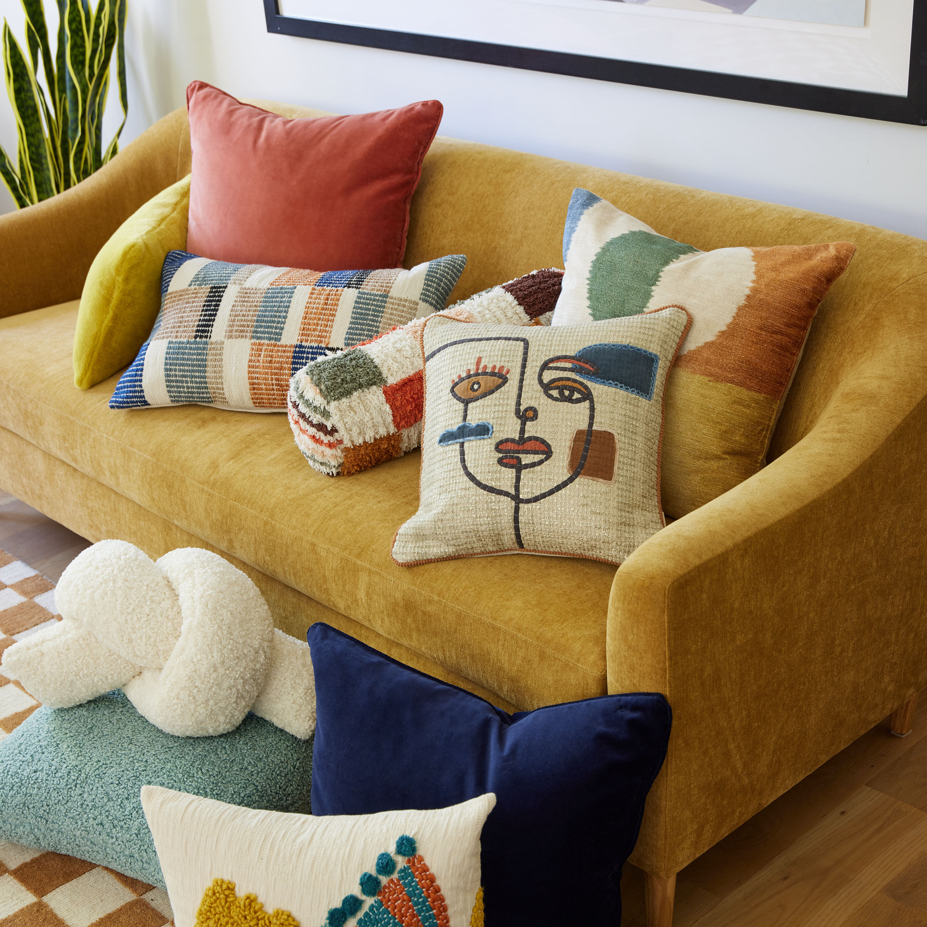 Ivory sofa pillows outlet