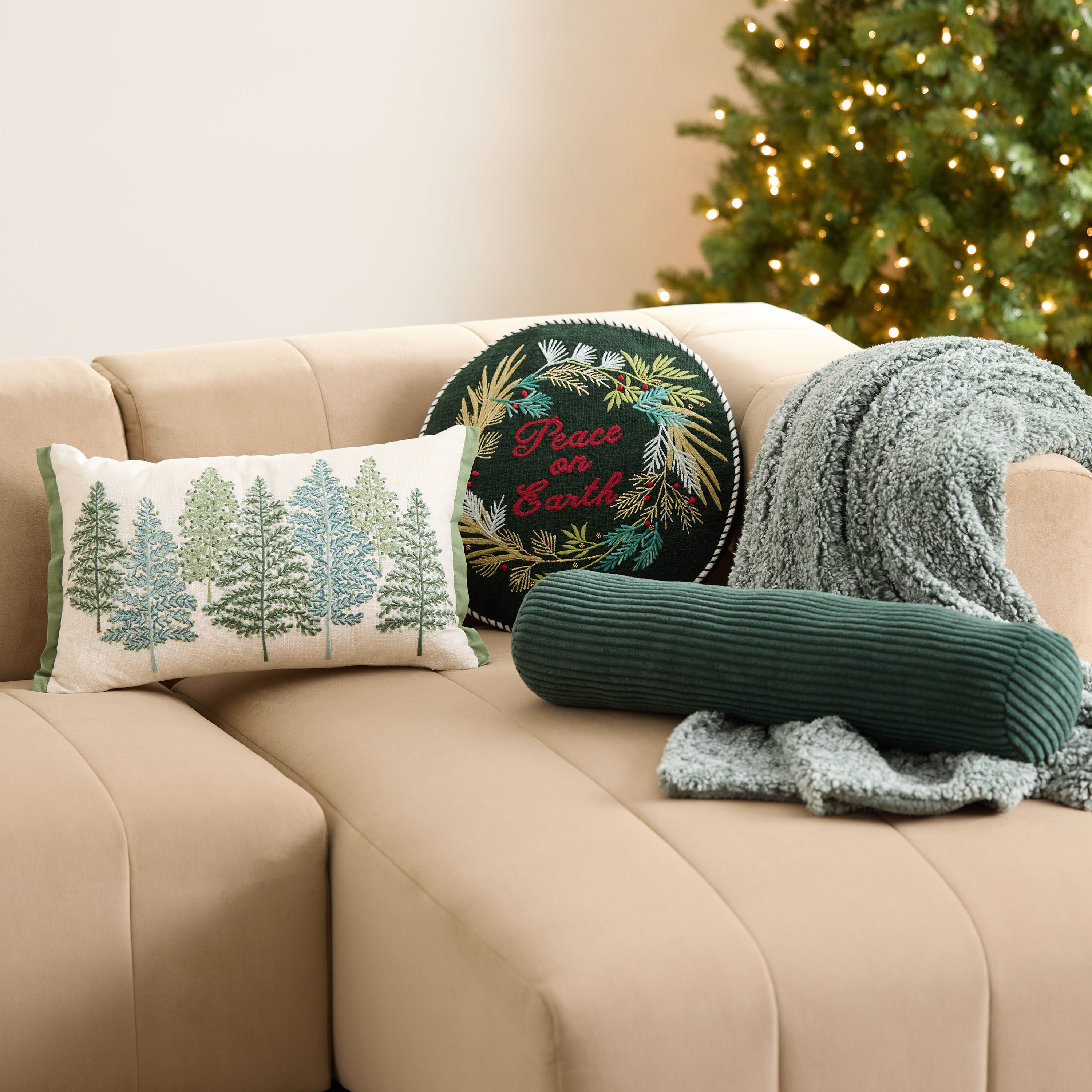 Soft Sherpa Throw Blanket