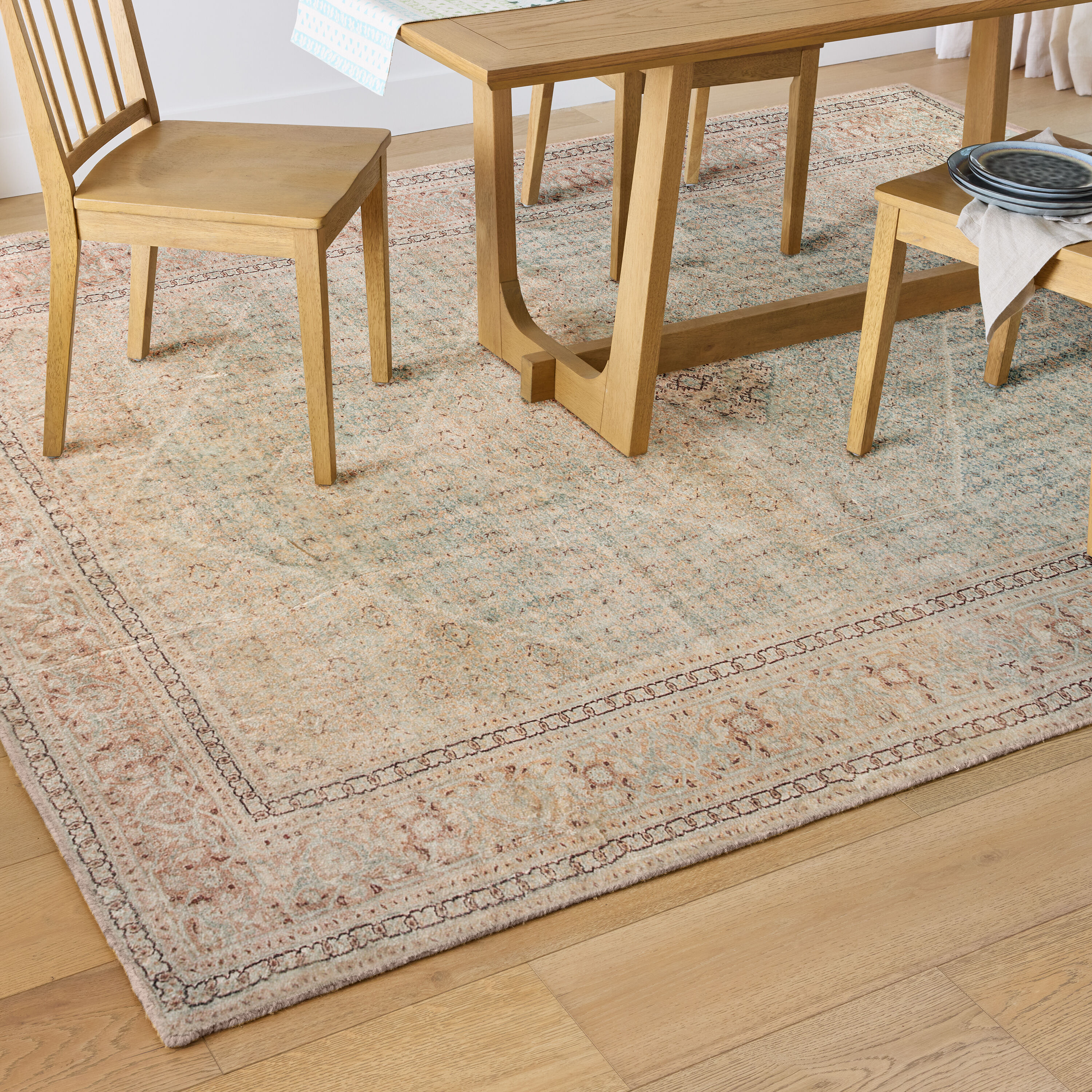 Waterford Multicolor Diamond Traditional Style Area Rug