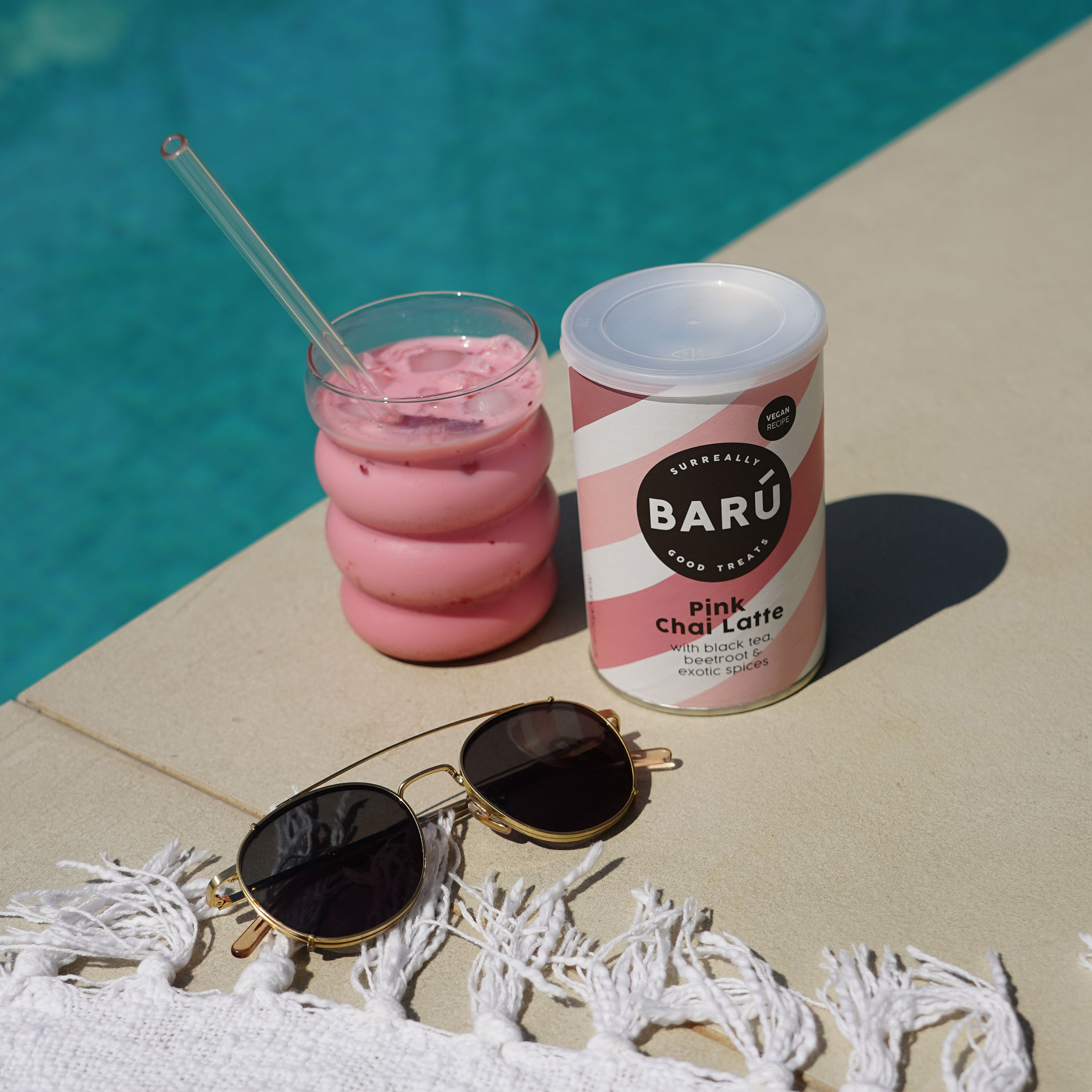 Bar&uacute; Pink Chai Latte Packet image number 1