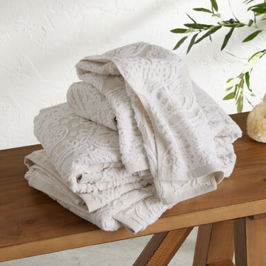 Anastasia Ivory And White Sculpted Paisley Bath Towel Anastasia Ivory And White Sculpted Paisley Bath Towel