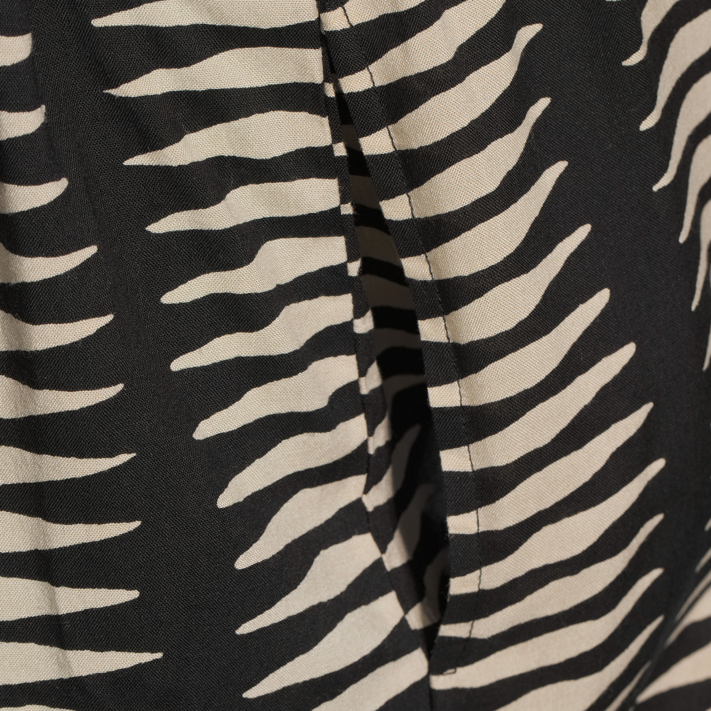 La Paz Black And Ivory Geo Dress image number 1