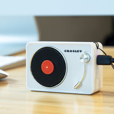 Crosley Mini Turntable Bluetooth Speaker Crosley Mini Turntable Bluetooth Speaker