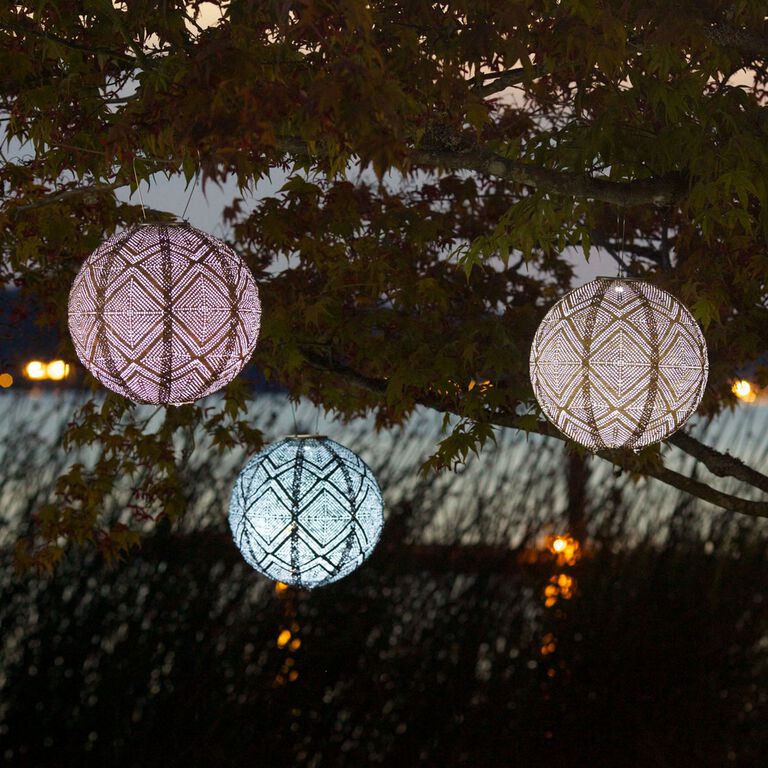 Windsong Round Fabric Geometric Solar LED Lantern image number 3
