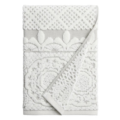 Lacey Ivory And Gray Sculpted Lattice Bath Towel Lacey Ivory And Gray Sculpted Lattice Bath Towel