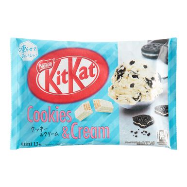 Nestle Kit Kat Mini Cookies & Cream Wafer Bars Bag Nestle Kit Kat Mini Cookies & Cream Wafer Bars Bag