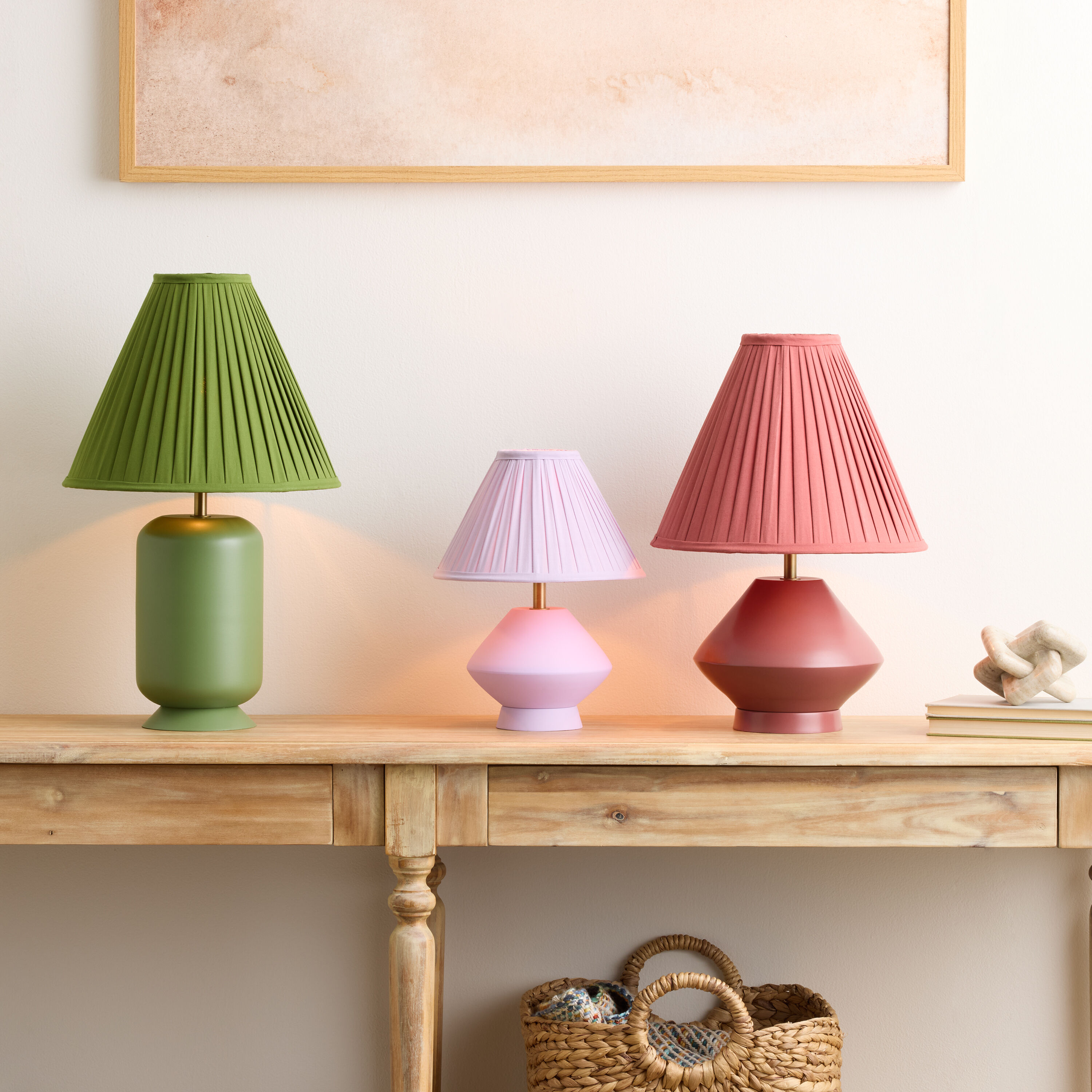 Emerald Green Metal Pleated Empire Shade Table Lamp image number 1