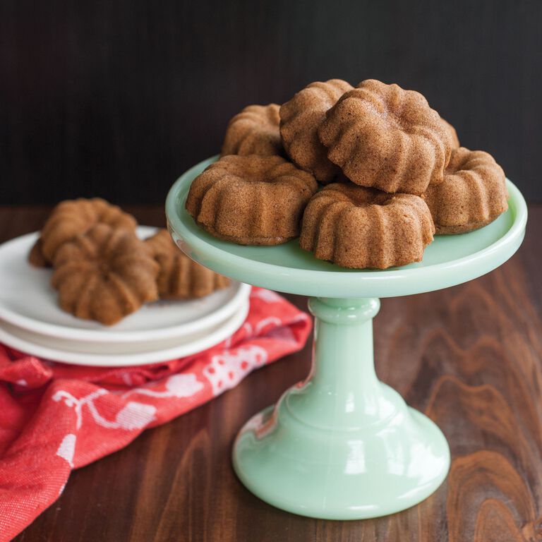 Your Southern Christmas Tree Needs These Nordic Ware Bundt Pan