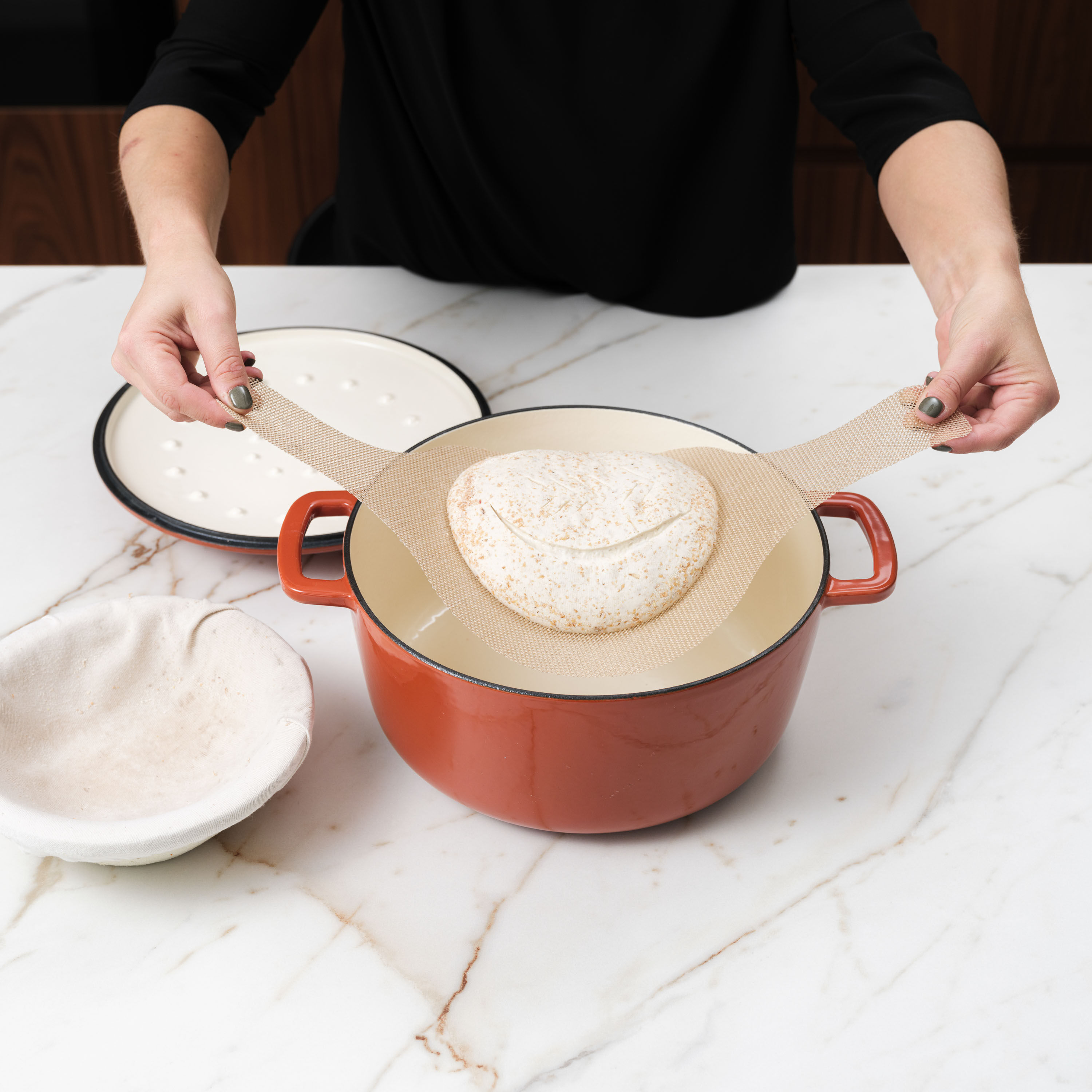 Oven liner silicone top