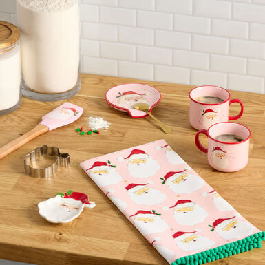 Pink Coming to Town Santa Spatula and Cookie Cutter Set Pink Coming to Town Santa Spatula and Cookie Cutter Set
