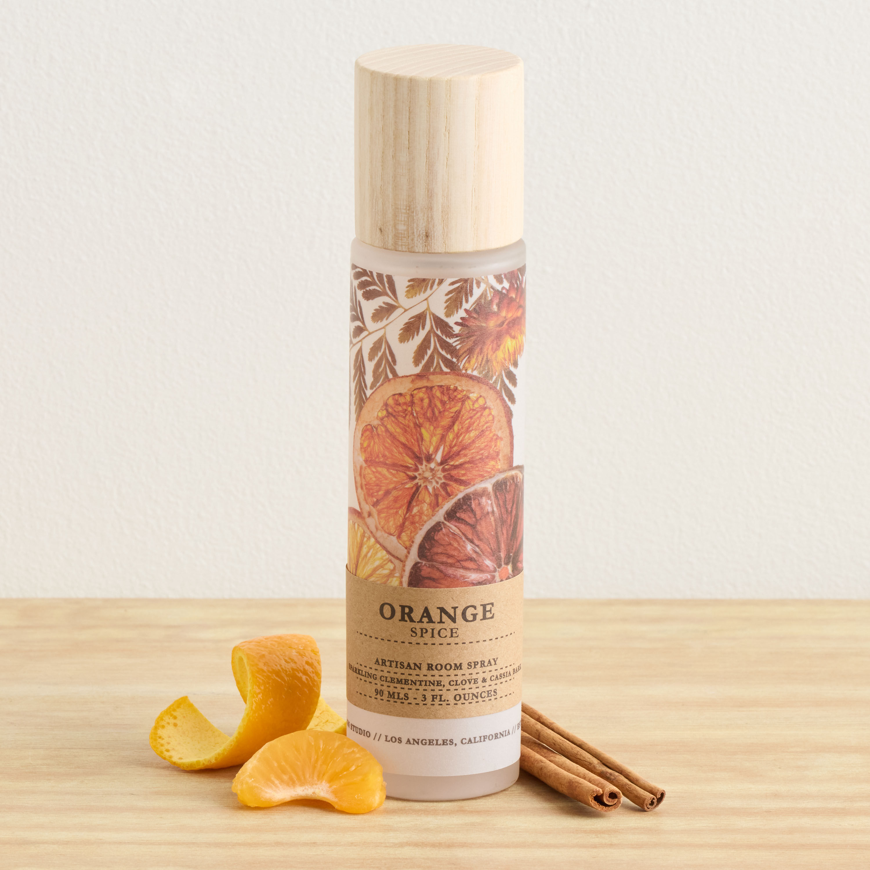 Winter Woodland Orange Spice Home Fragrance Collection image number 3