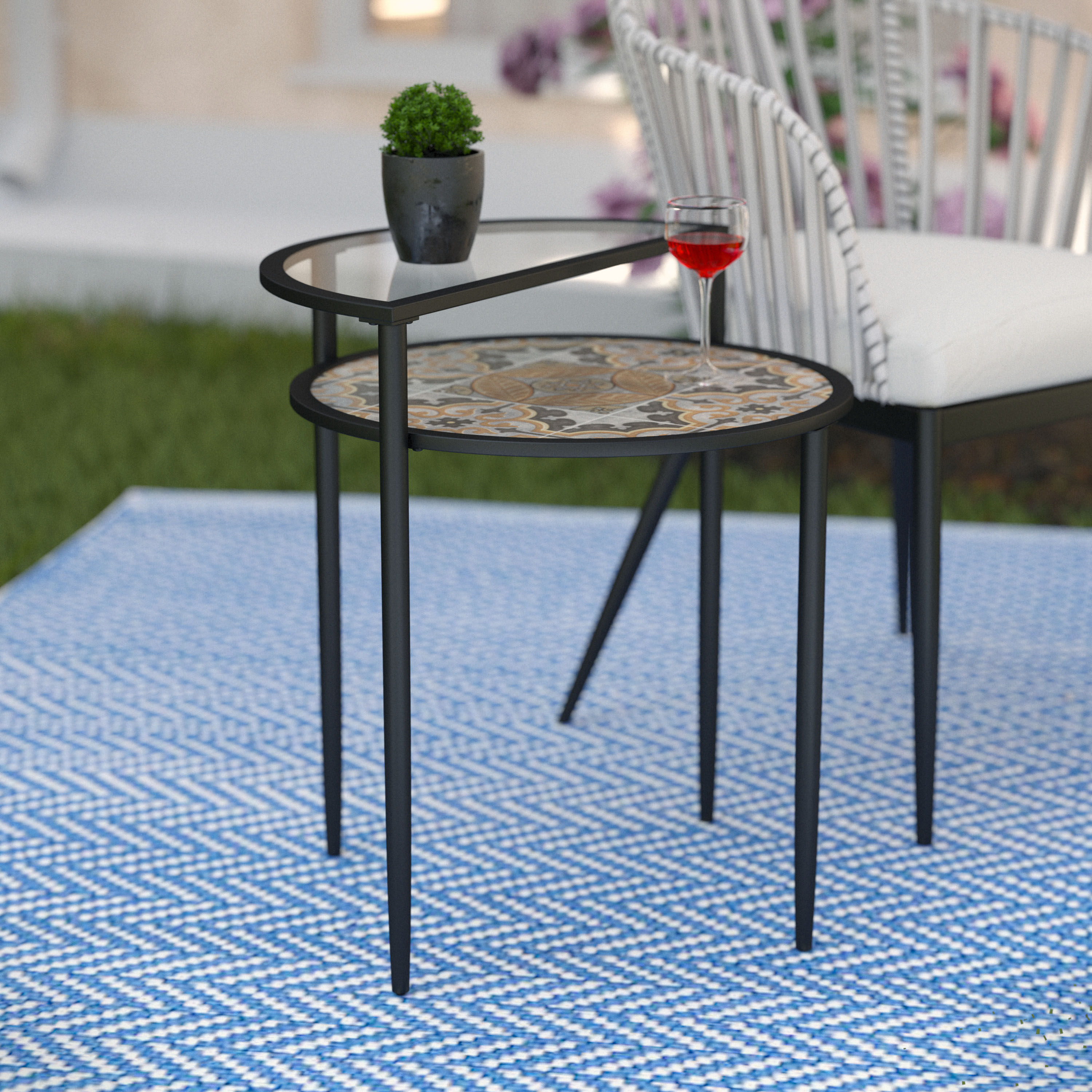 Outdoor ceramic store end tables