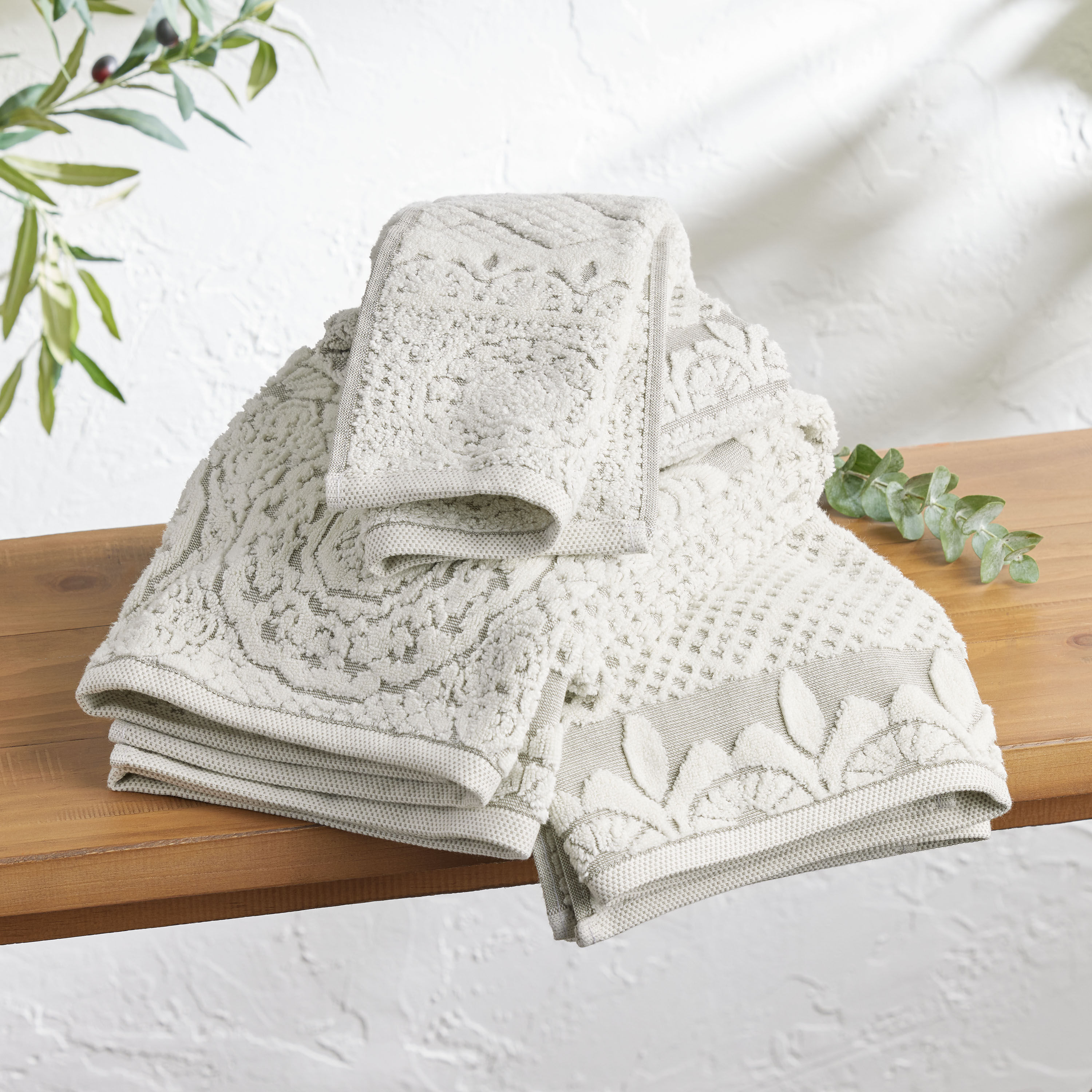 Lacey Ivory And Gray Sculpted Lattice Towel Collection World Market