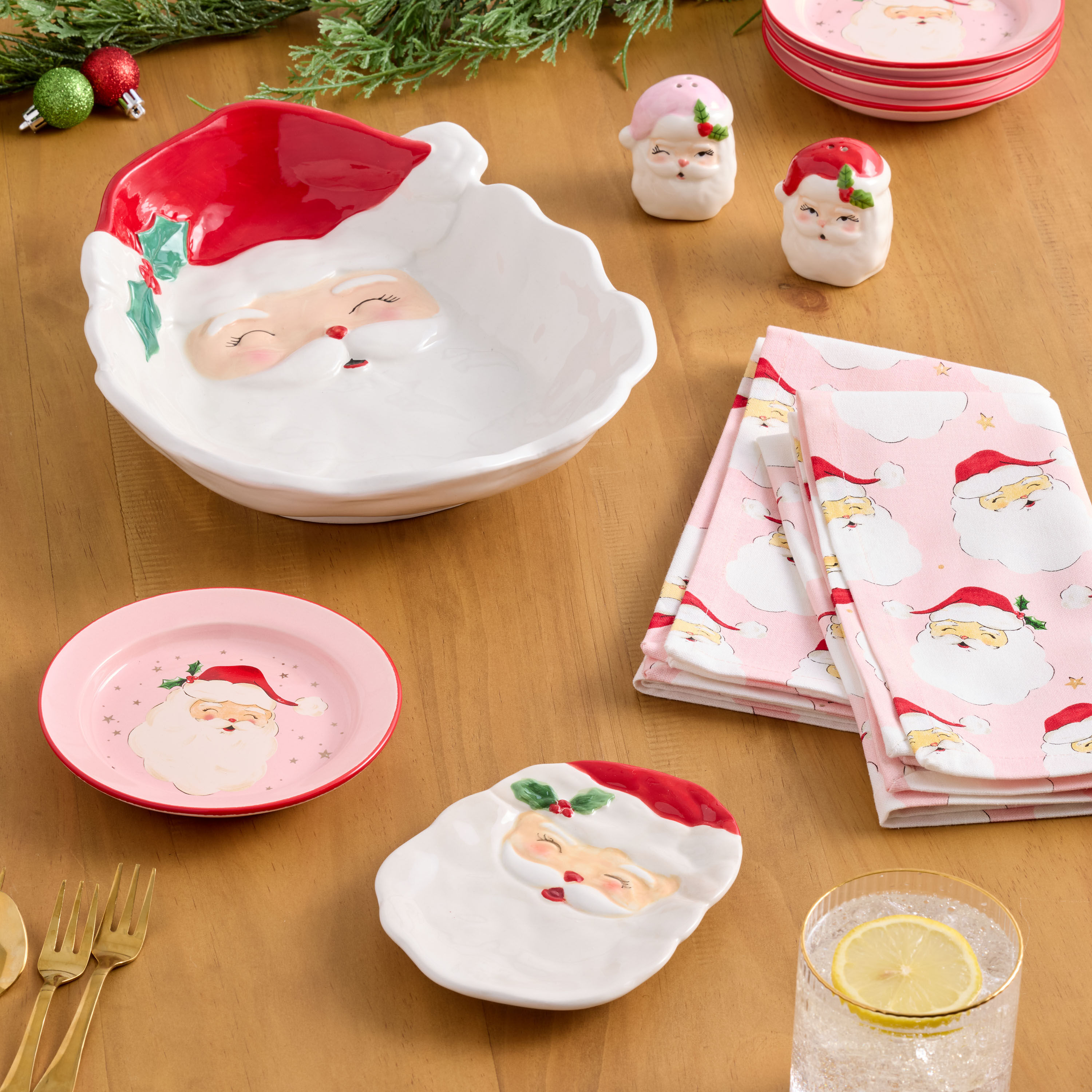 Pink Coming to Town Santa Napkin image number 1