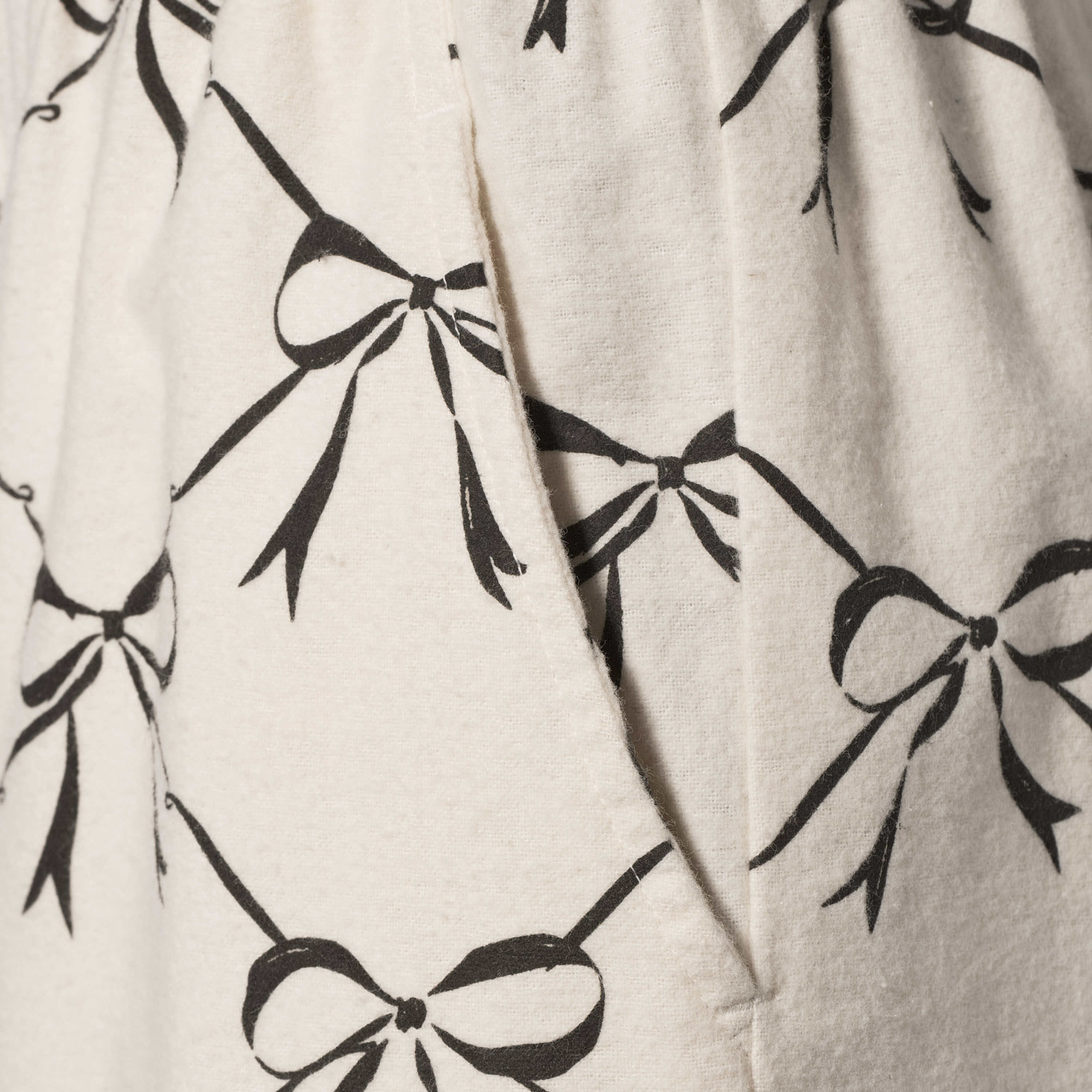 Black and White Bow Flannel Pajama Pants image number 1