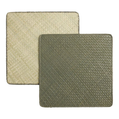 Square Natural Fiber Woven Placemat Set of 4 Square Natural Fiber Woven Placemat Set of 4