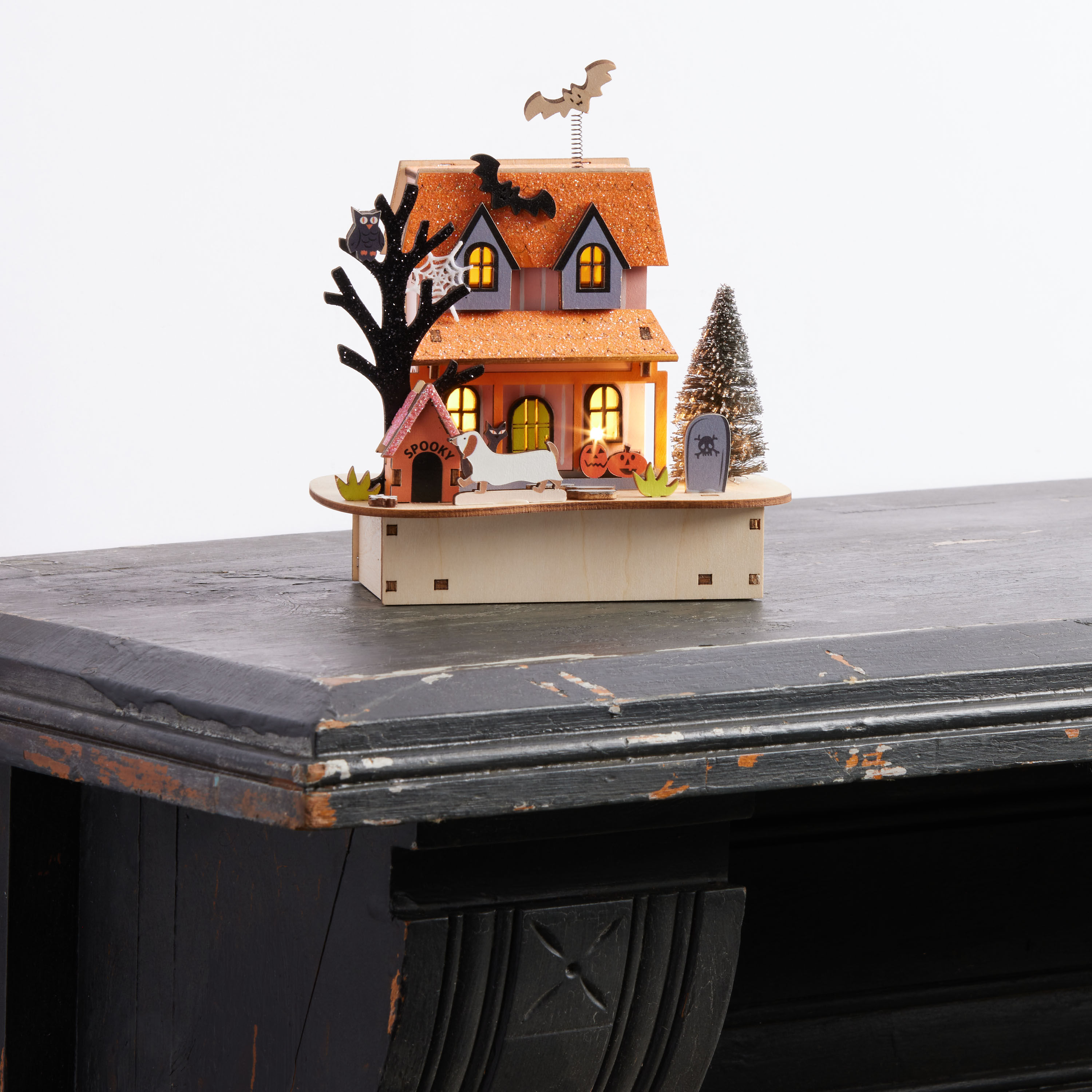 Laser Cut Wood Spooky Doghouse LED Light Up Decor image number 0