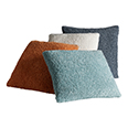 Pillows & Throws