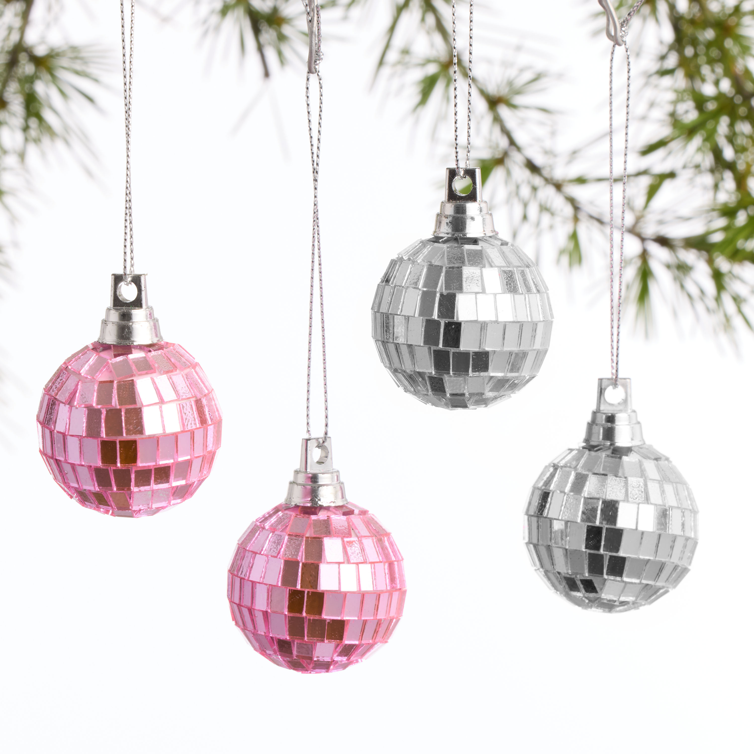 MILK X SODA XMAS GLOBE HAIR CLIP PINK MILK X SODA XMAS GLOBE HAIR CLIP PINK